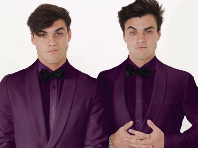 THE DOLAN TWINS